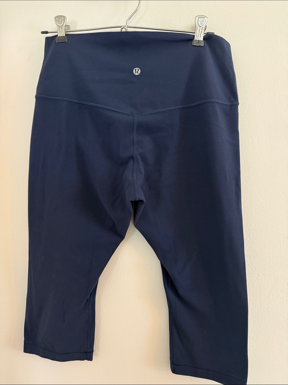 lululemon athletica Navy Blue Cropped Leggings